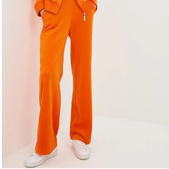 🌈✨3xHP✨🌈 𝗡𝗪𝗧 𝗘𝘀𝗰𝗮𝗱𝗮 𝗦𝗽𝗼𝗿𝘁 •  Velour Pants - Picture 2 of 16